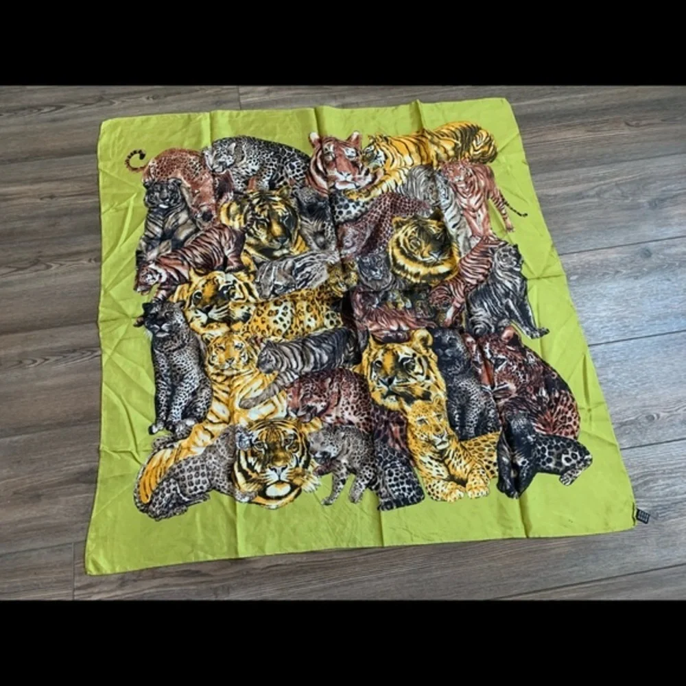 Silk scarf